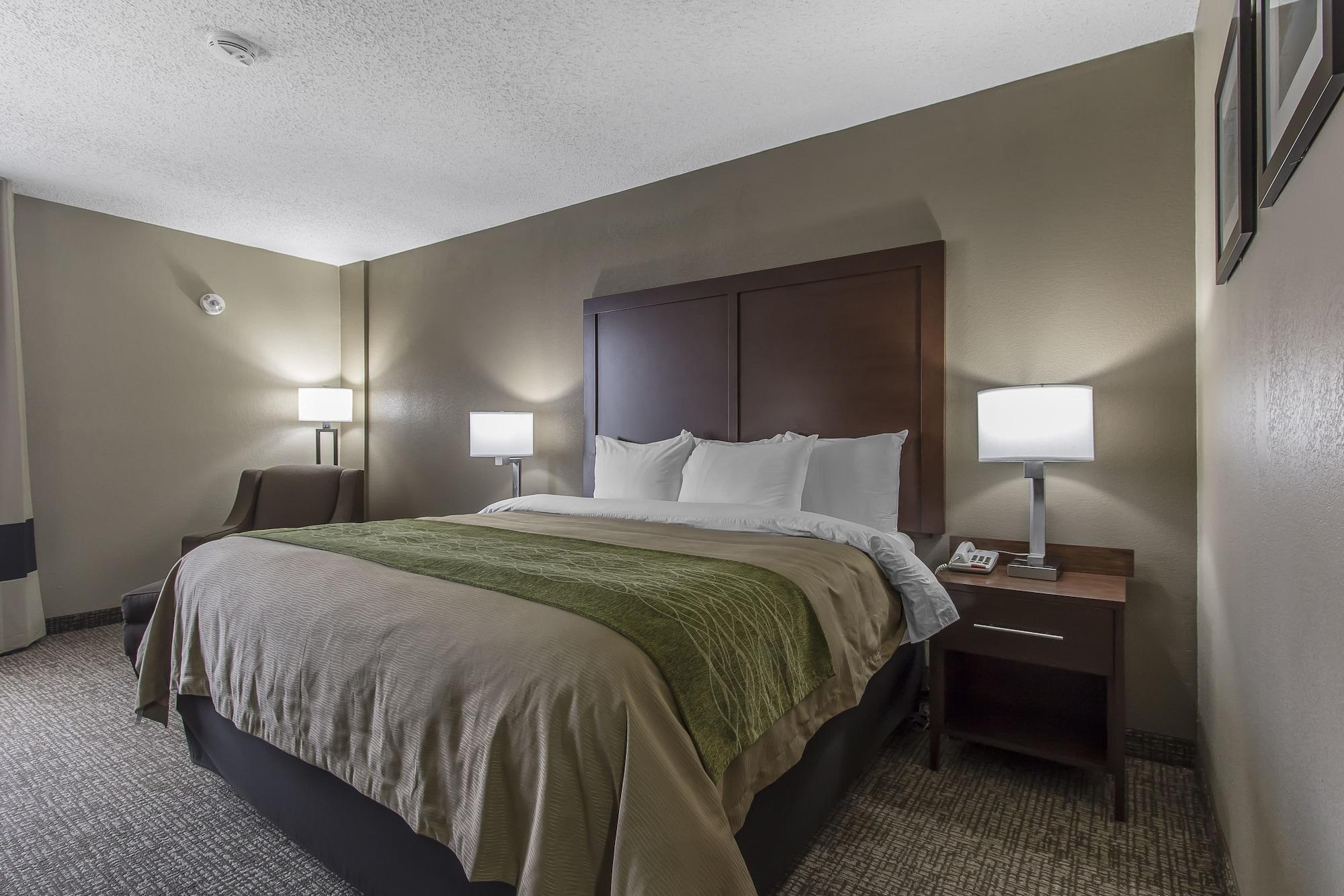 Spark By Hilton Ridgeland Hotel 3*